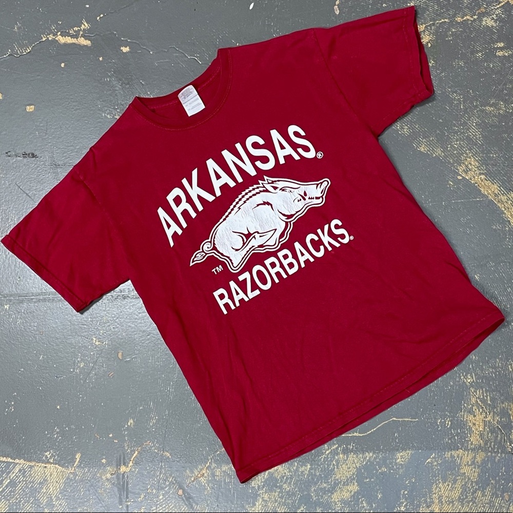 Arkansas Razorbacks NCAA Vintage Shirt Mascot Medium Football Basketball